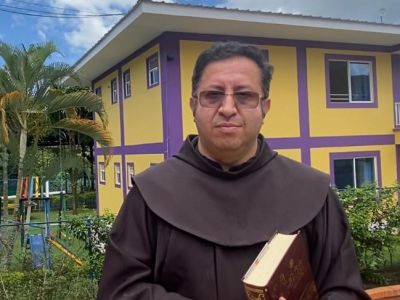 DÍA 4 SEMANA MARIANA:  EL RESPETO A LOS PADRES
