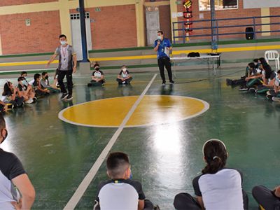 ESTUDIANTES DEL GRADO QUINTO (5°) AFIANZARON LAZOS FRATERNOS 