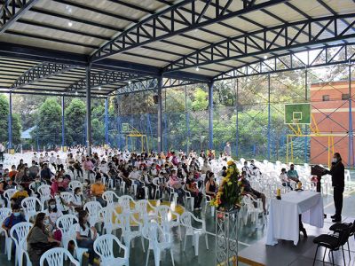 CON INDUCCIÓN PARA LOS NUEVOS ESTUDIANTES ARRANCAMOS EL AÑO ESCOLAR 2022 