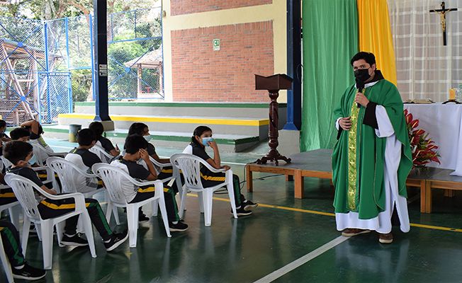 GALERÍA: EUCARISTÍA DE ACCIÓN DE GRACIAS - REGRESO A CLASES 2022