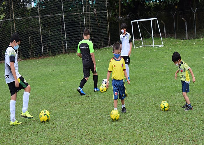 INSCRIPCIONES PARA EL CLUB DEPORTIVO, RECREATIVO Y CULTURAL CISNEROS