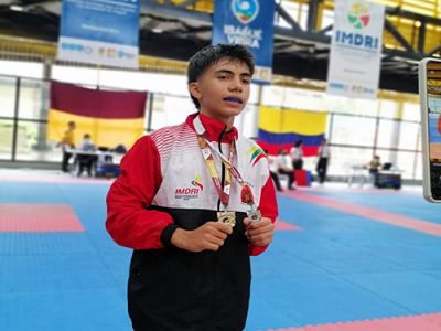DEPORTISTA CISNERISTA SE DESTACA EN COMPETENCIA DEPARTAMENTAL DE KARATE DO 