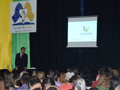 MASIVA ASISTENCIA A NUESTRA PRIMERA ESCUELA DE FAMILIA 2022 