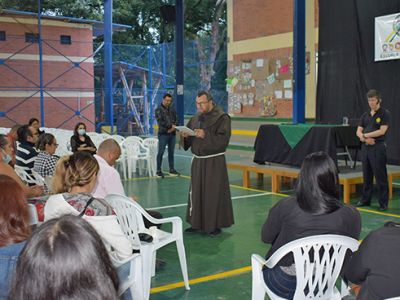 POST-PANDEMIA Y SALUD MENTAL, TEMAS DE NUESTRA SEGUNDA ESCUELA DE FAMILIA 2022 