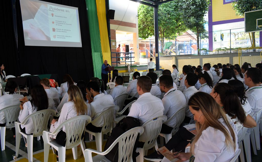 CON UN EVENTO ACADÉMICO SE DIO LA APERTURA A EXPOUNICISNEROS 2023