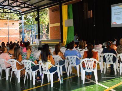 DEPARTAMENTO DE PSICOORIENTACIÓN CUMPLIÓ CON LA TERCERA ENTREGA DE ESCUELAS DE FAMILIA 2023 