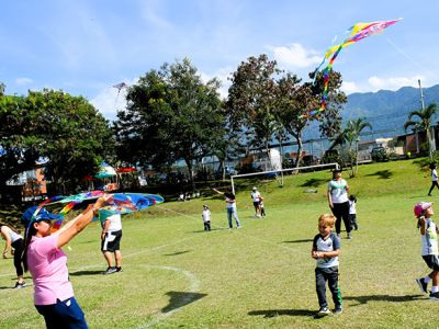 VUELA AL EXTREMO EN EL CISNEROS 