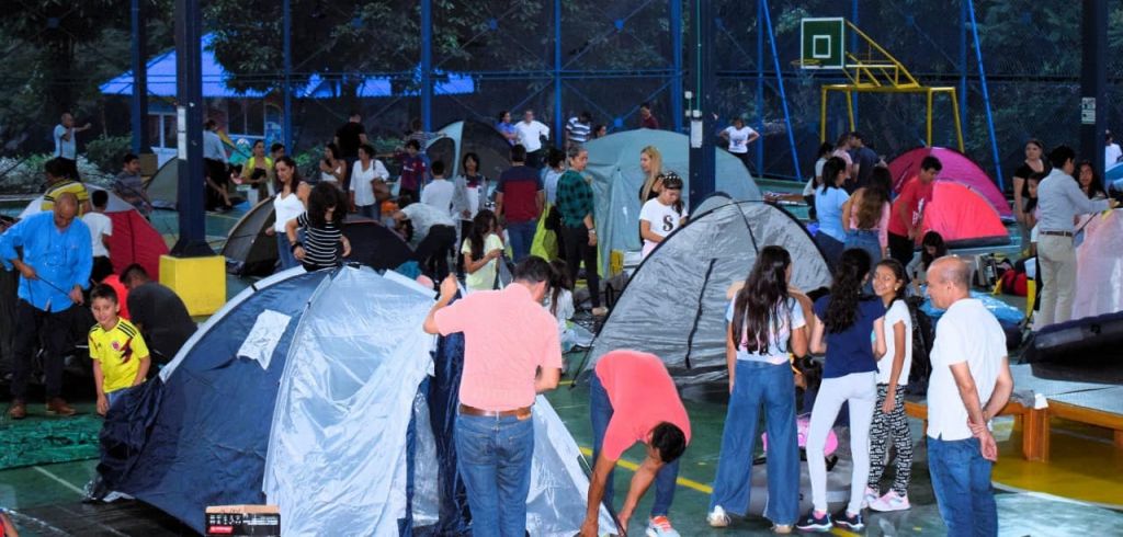ESTUDIANTES DEL GRADO QUINTO DISFRUTARON DE SU TRADICIONAL CAMPAMENTO