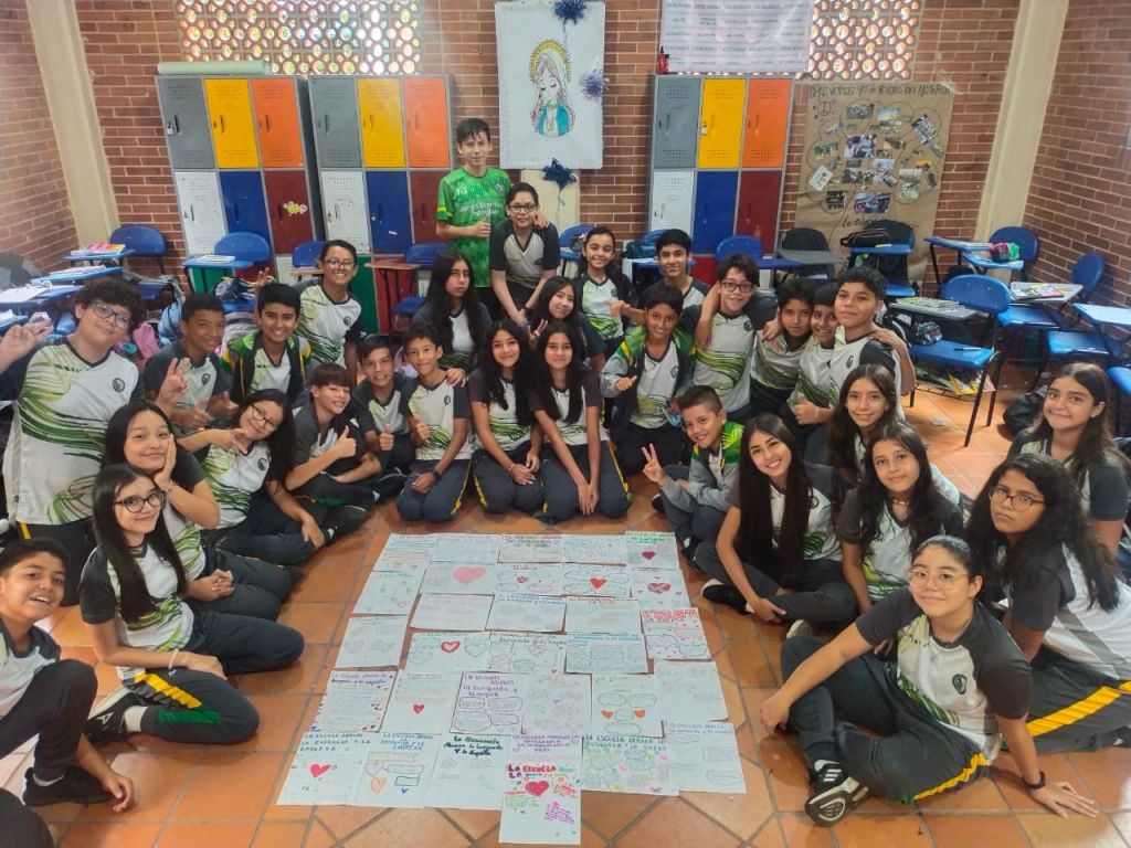 EN EL CISNEROS ABRAZAMOS LA EMPATÍA Y LA BÚSQUEDA