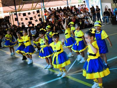 TALENTO CISNERISTA EN EL ENGLISH DAY 2025 (FOTOS) 