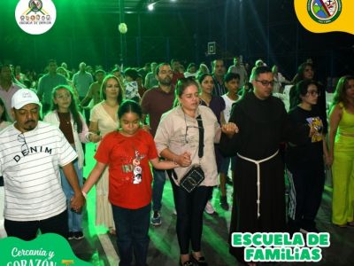 💚 ✨ 3RA ESCUELA  DE FAMILIA 2025 – “UN CORAZÓN QUE ABRAZA” ✨ 
