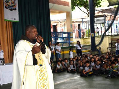 EUCARISTÍA DE ACCIÓN DE GRACIAS: BIENVENIDA AL AÑO ESCOLAR 2026 