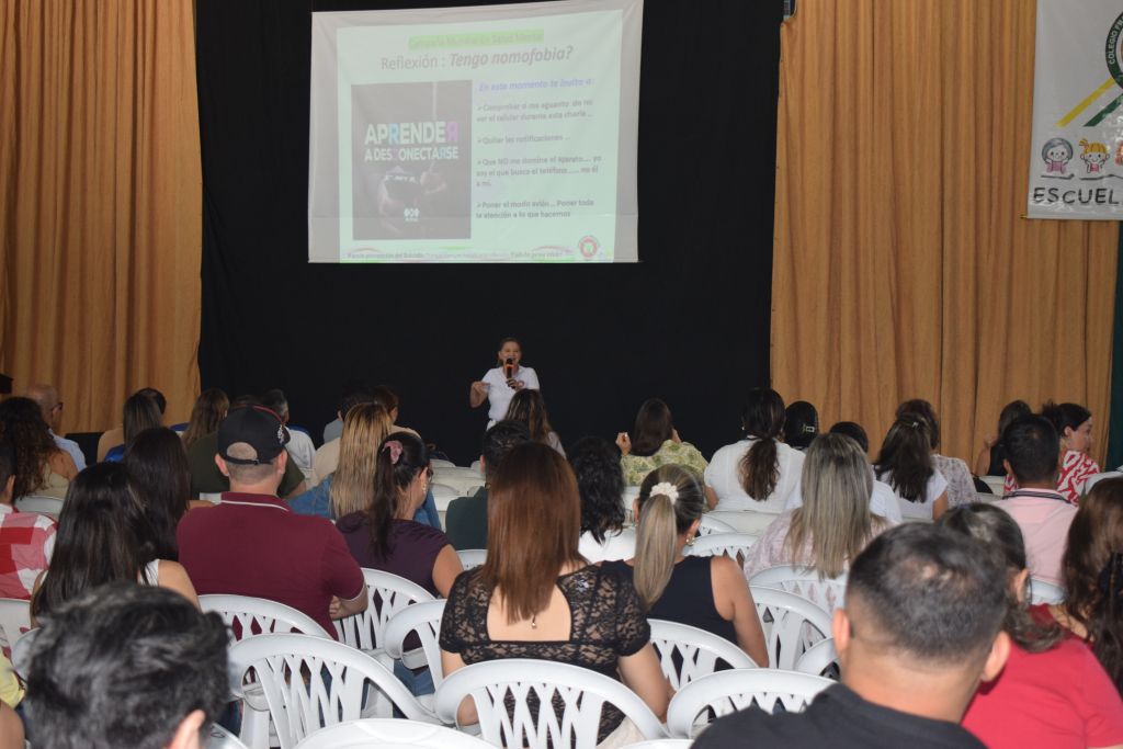 ASÍ VIVIMOS NUESTRA PRIMERA ESCUELA DE FAMILIA 2026