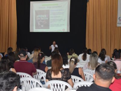 ASÍ VIVIMOS NUESTRA PRIMERA ESCUELA DE FAMILIA 2026 