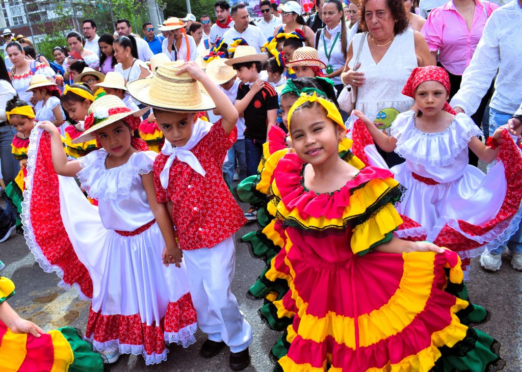 XIX FRANCISNEROS: COLOMBIA AL MUNDO, UNA CELEBRACIÓN DE CULTURA, IDENTIDAD Y TRADICIÓN